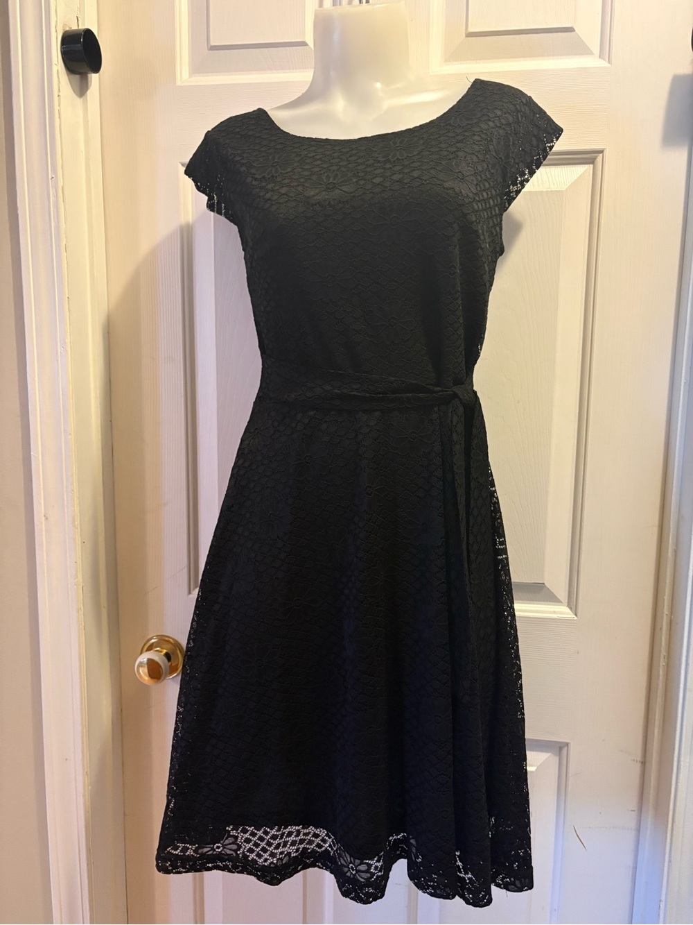 Impress Black Flower Lace A-Line Midi Dress with Self-Tie Waist, Sz M